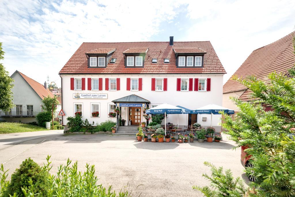 Gasthof Zum Lamm Gomadingen Eksteriør billede