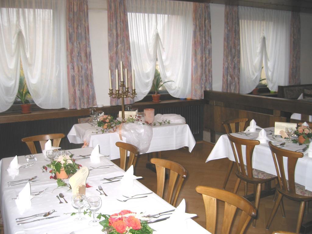 Gasthof Zum Lamm Gomadingen Eksteriør billede